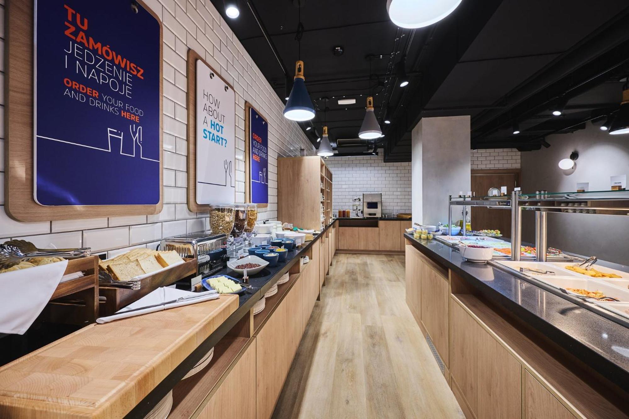 Holiday Inn Express Lublin By Ihg Exterior foto