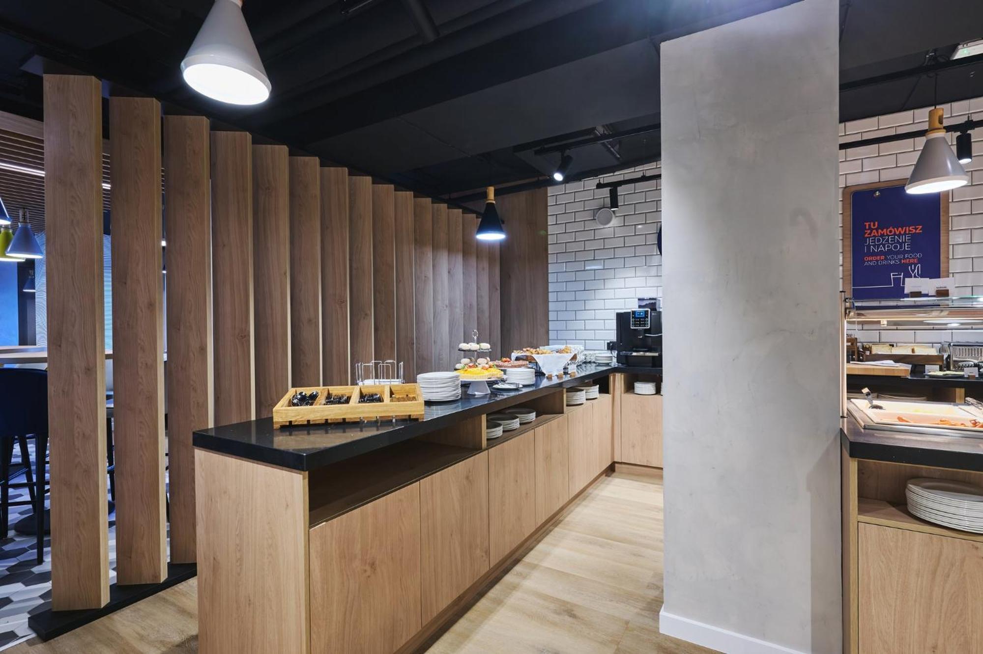 Holiday Inn Express Lublin By Ihg Exterior foto